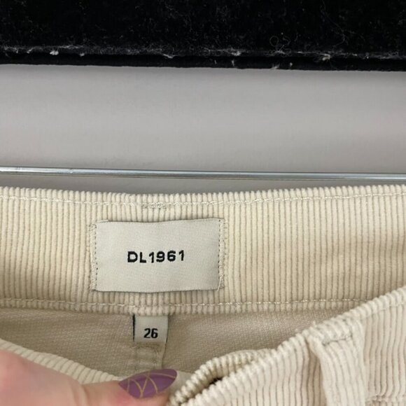 DL1961 Bridget Boot High Rise Instasculpt Crop Corduroy Pants Size 26 - Picture 3 of 8